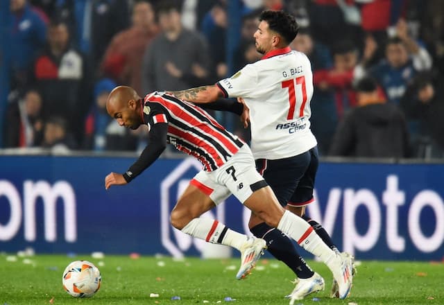 São Paulo e Nacional empatam no Uruguai pelas oitavas da Libertadores
