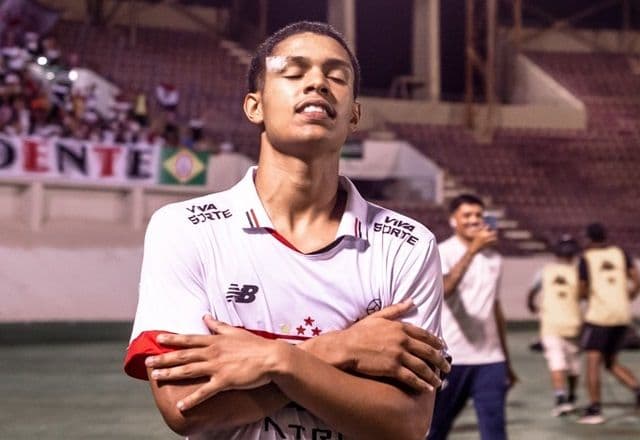 Ryan Francisco brilha, e São Paulo avança à final da Copinha