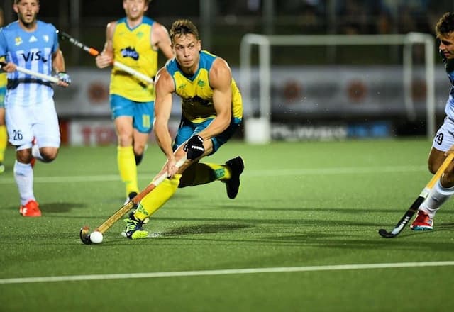 Atleta australiano é preso por suspeita de comprar cocaína em Paris, diz jornal