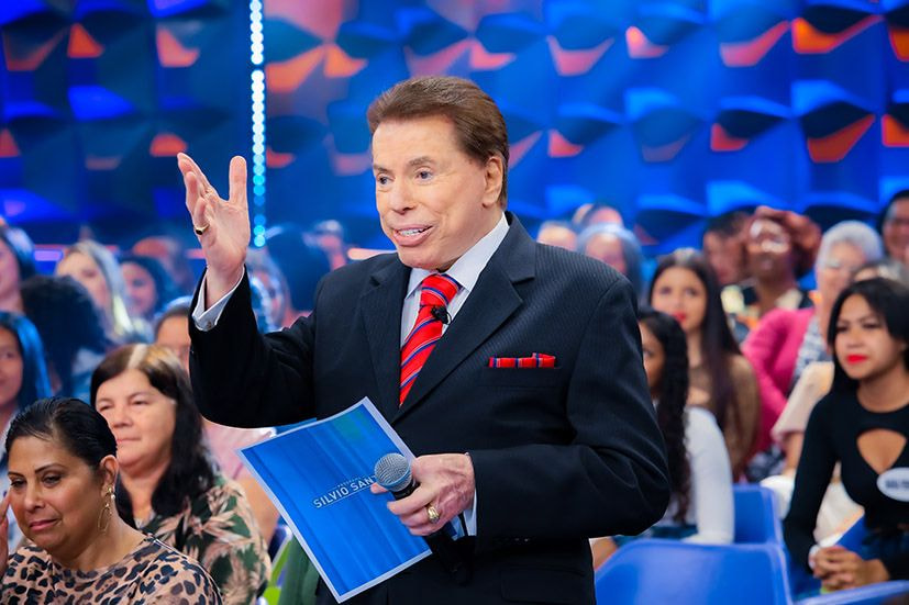 Homenagens: clubes brasileiros enaltecem Silvio Santos nas redes sociais