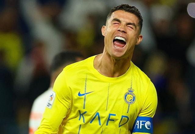 Imagem da noticia Cristiano Ronaldo se torna o primeiro atleta a ter 800 vitórias na carreira	