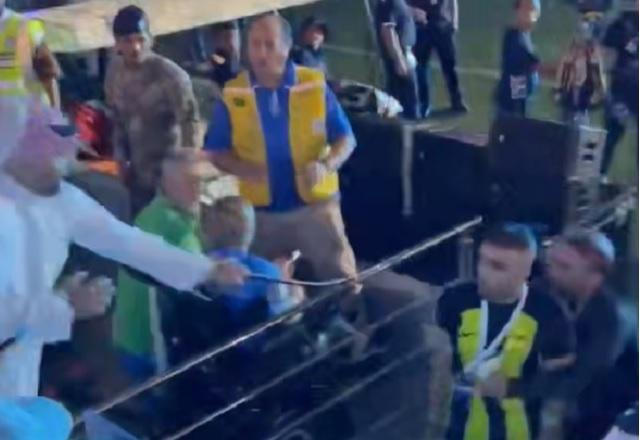 Imagem da noticia Jogador chicoteado por torcedor pode ser suspenso e pagar multa