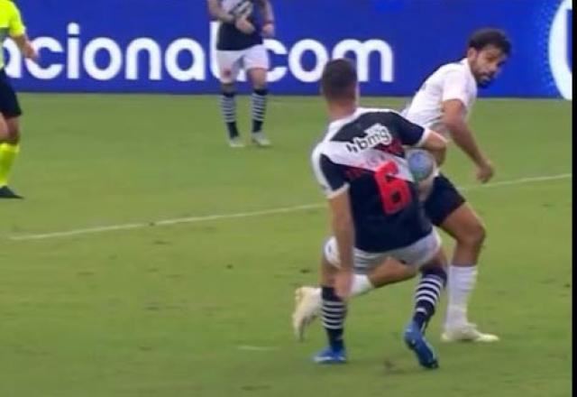 Imagem da noticia CBF divulga áudio do VAR de possíveis pênaltis de Piton e Rodrigo Ely em Vasco x Grêmio