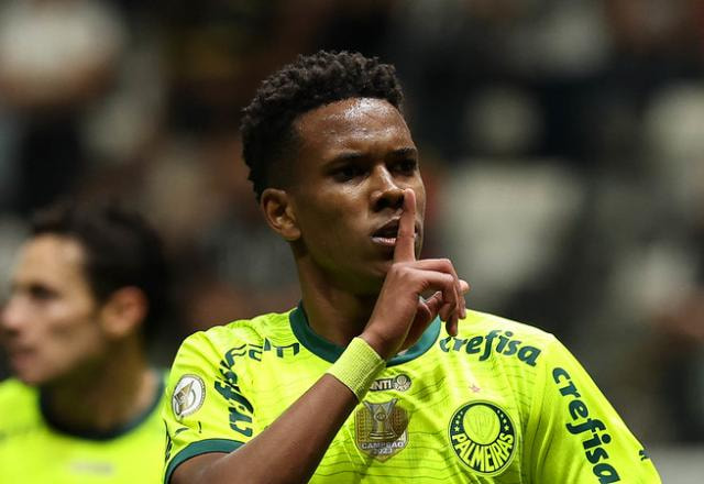Imagem da noticia Branco destaca Estêvão, do Palmeiras, como maior talento desde Neymar