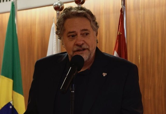 Imagem da noticia São Paulo prepara barca com 15 saídas em seu elenco