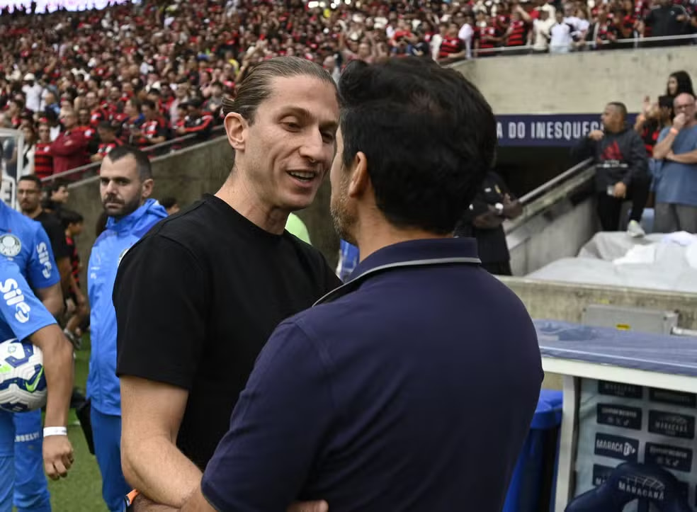 Imagem da noticia Abel e Filipe Luís estão entre 10 melhores técnicos do mundo