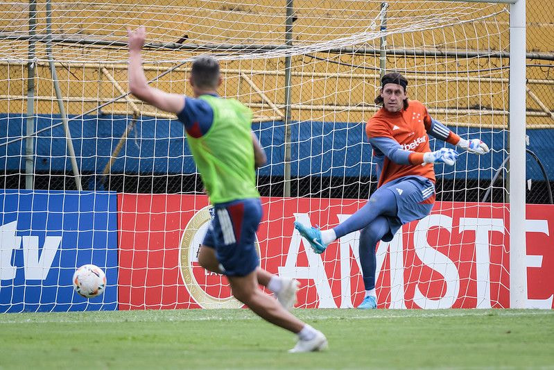 Imagem da noticia Veja como chega o Cruzeiro para final da Sul-Americana