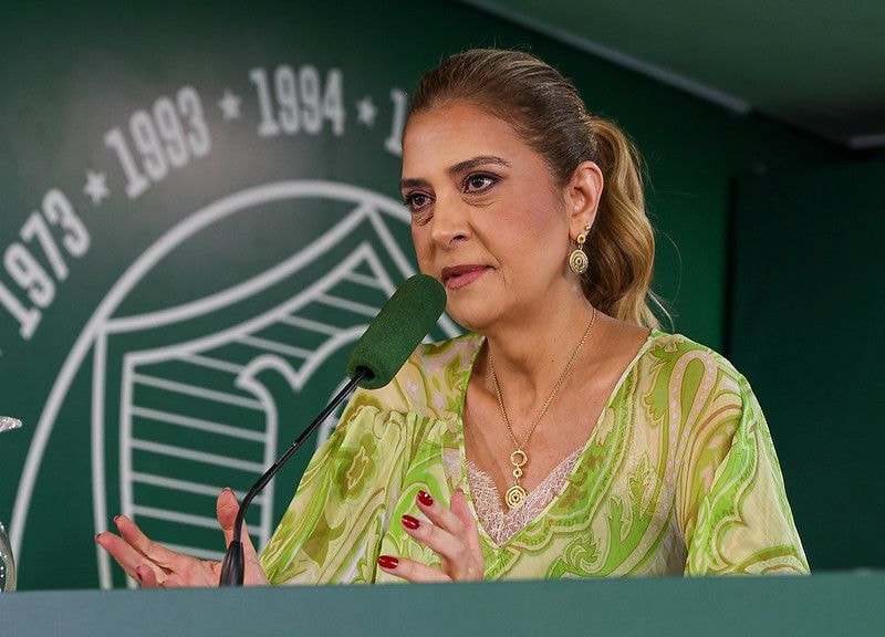 Imagem da noticia Leila se pronuncia após anúncio de Paulinho no Palmeiras: "Estão mais calmos?"