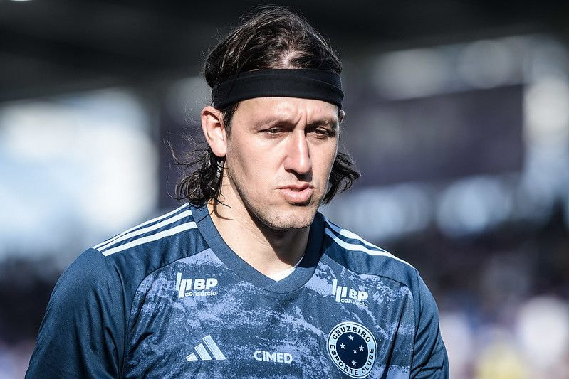 Imagem da noticia Pressão? Cássio vive momento de instabilidade no Cruzeiro