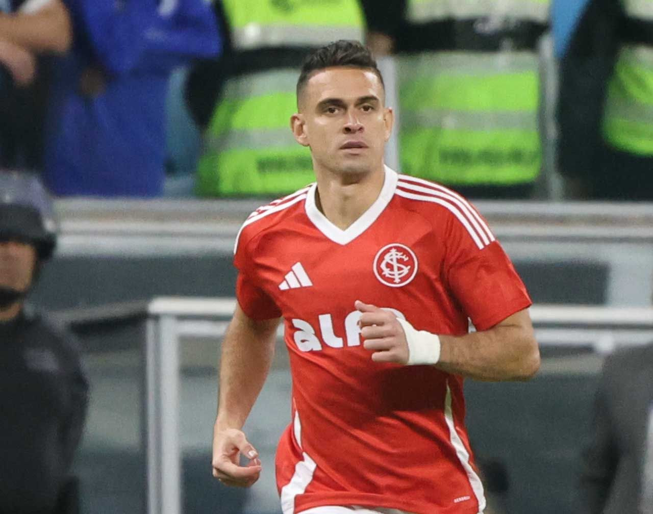 Imagem da noticia River Plate sonda Borré, que pode deixar o Internacional na próxima janela