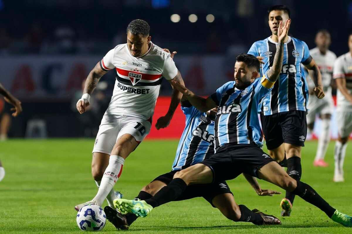Imagem da noticia São Paulo encara o Grêmio defendendo invencibilidade de 13 anos no Morumbis