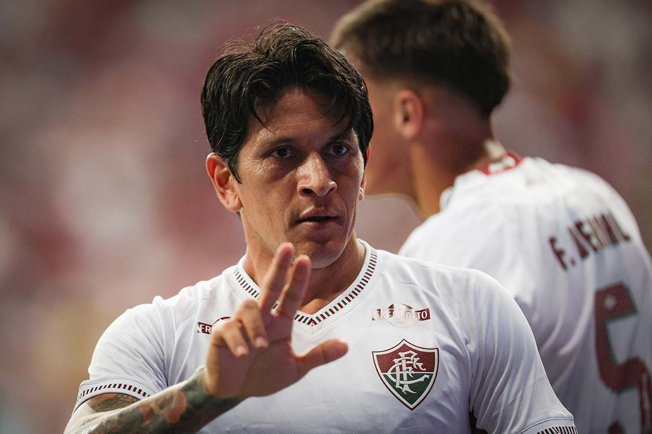 Imagem da noticia Agora no Fluminense, Zubeldía foi um dos primeiros a dar chance a Cano entre os profissionais