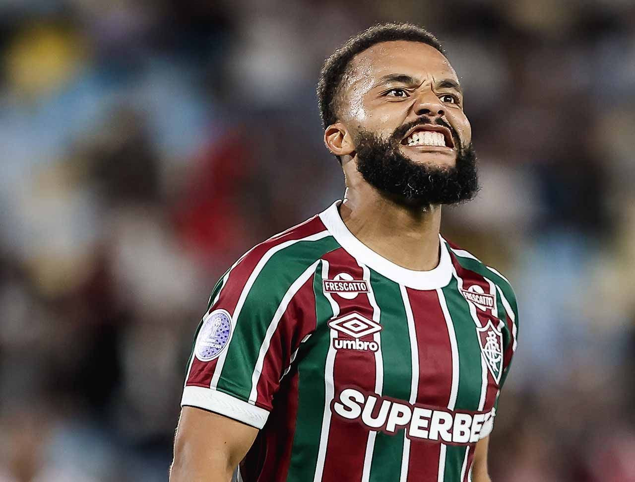 Imagem da noticia Recuperado de lesão, Samuel Xavier projeta jogo decisivo do Fluminense: "Feliz por estar de volta"