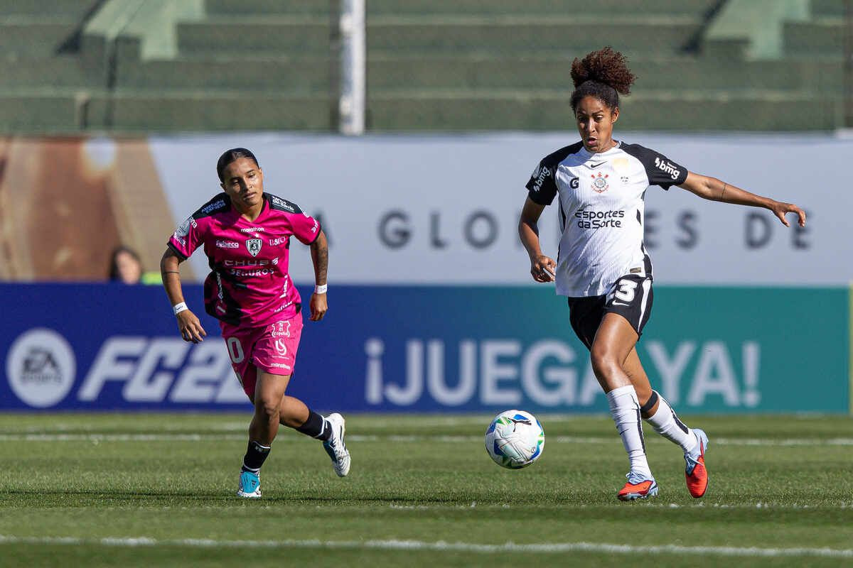 Imagem da noticia Corinthians leva gol no fim e só empata na estreia pela Libertadores Feminina