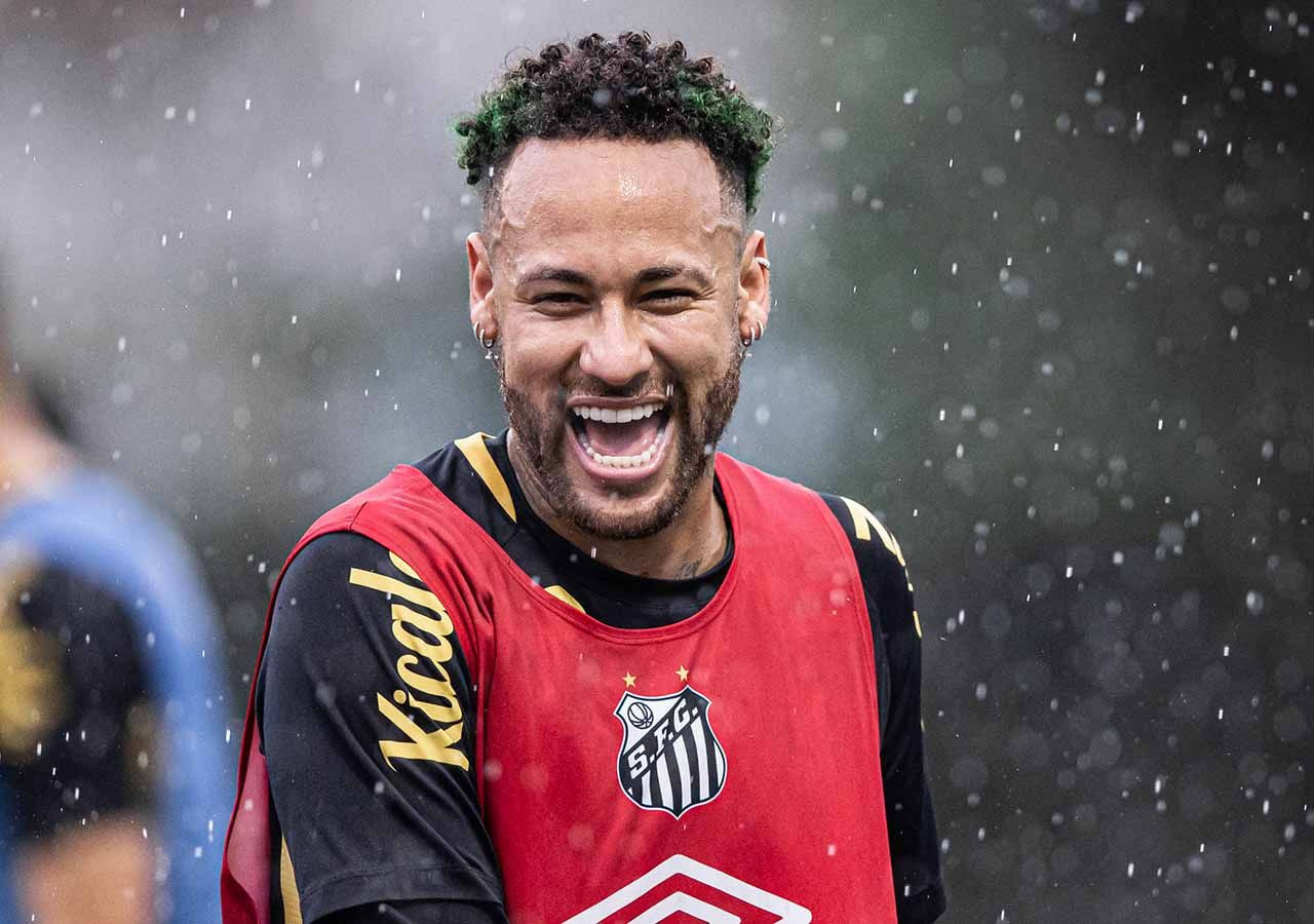 Imagem da noticia Neymar volta a participar de treino físico com elenco do Santos