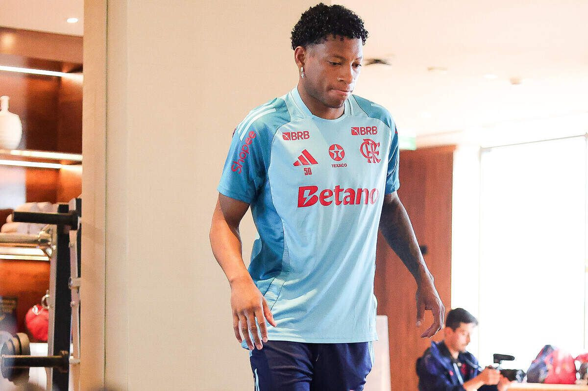 Imagem da noticia Plata, do Flamengo, admite viver "pior momento da carreira"