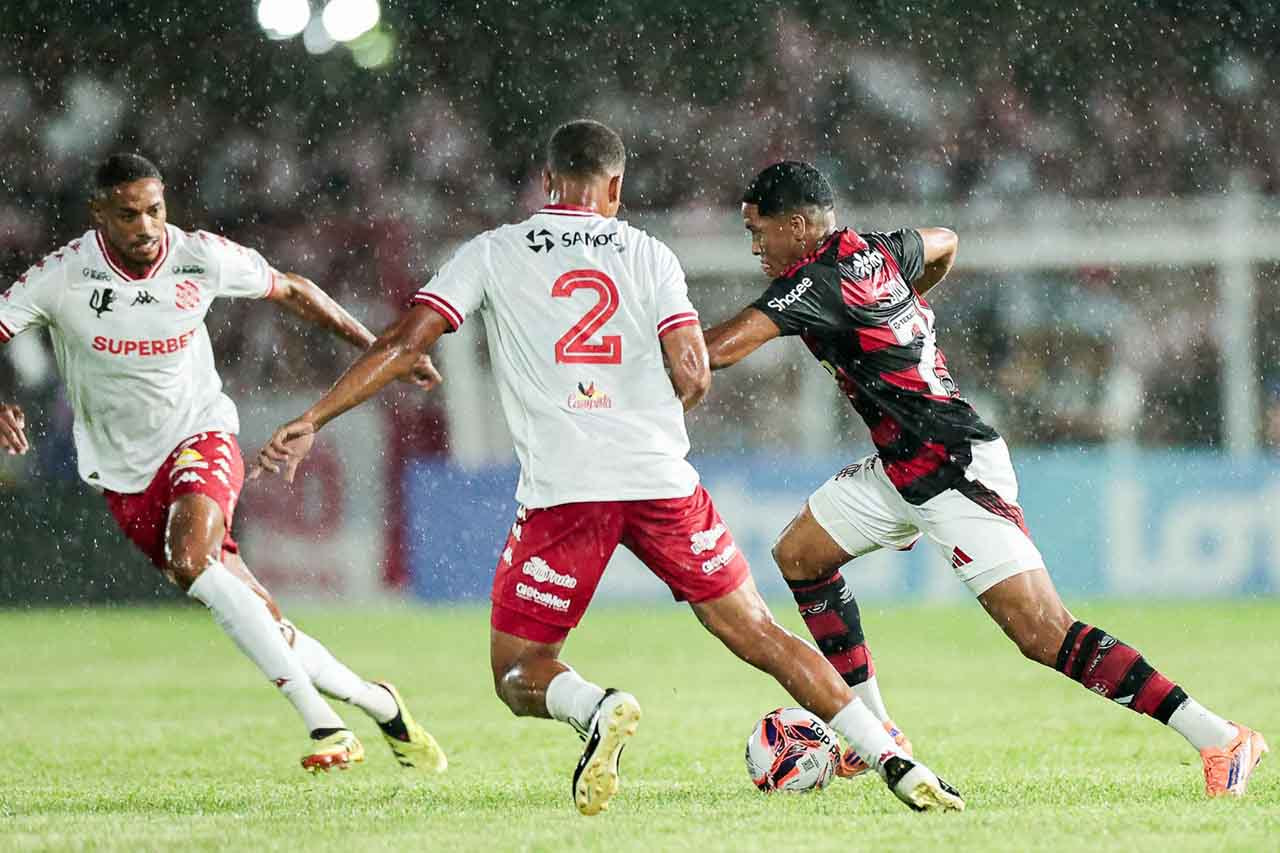 Imagem da noticia Pivetti analisa o novo tropeço do Flamengo, desta vez para o Bangu