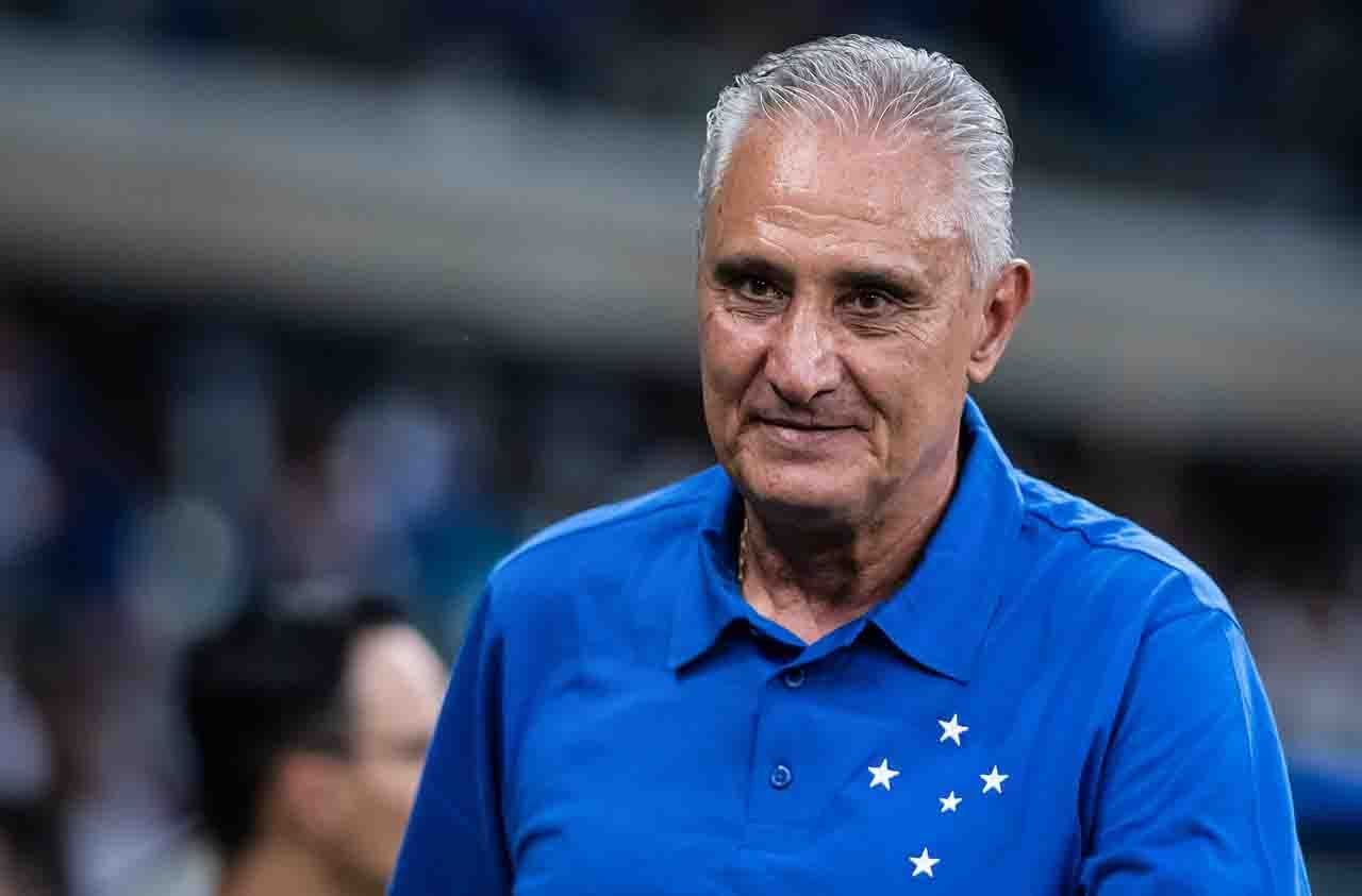 Imagem da noticia Tite admite surpresa com goleada do Cruzeiro: "Acima da expectativa"