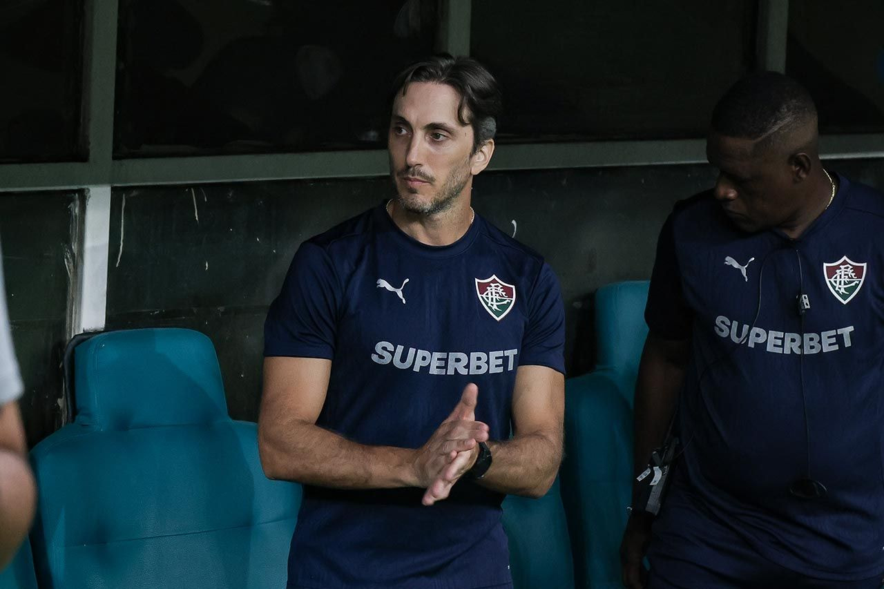 Imagem da noticia Zubeldía considera amargo o empate do Fluminense com o Bahia
