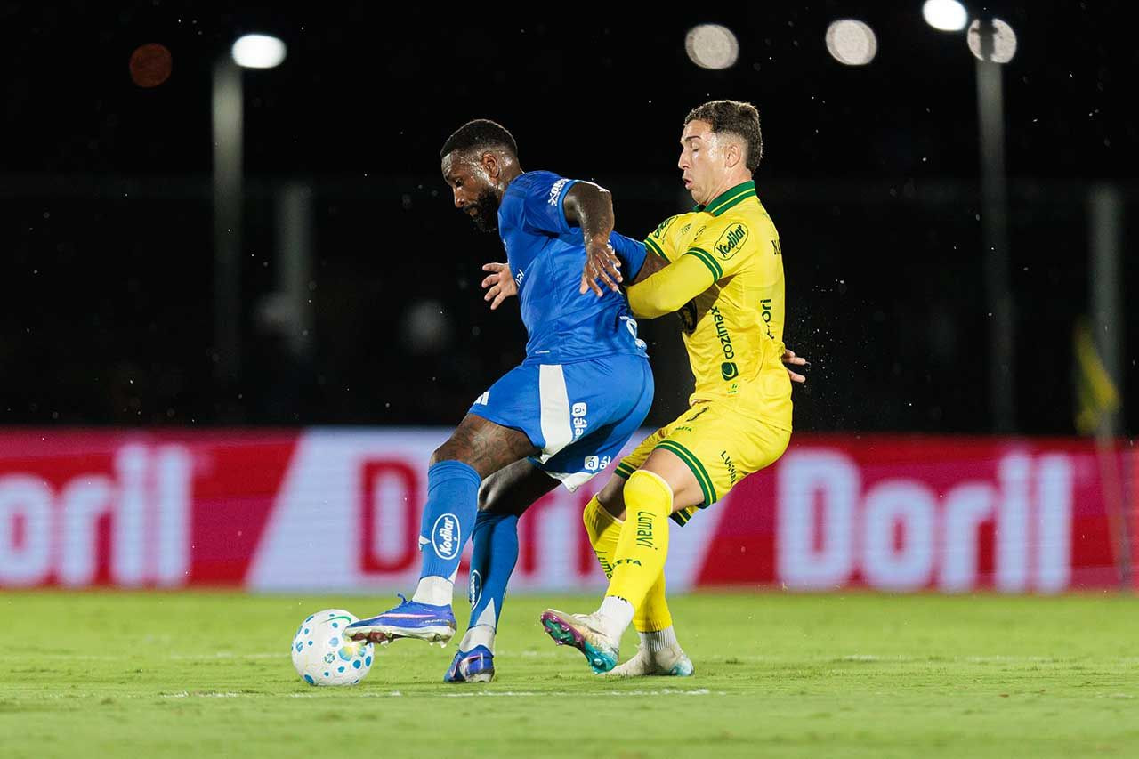 Imagem da noticia Cruzeiro busca empate com Mirassol e soma primeiro ponto