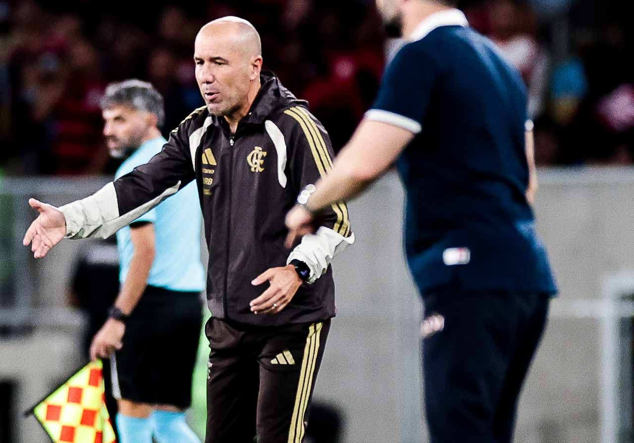 Imagem da noticia "Força máxima é vestir esta camisa", afirma Leonardo Jardim após goleada do Flamengo