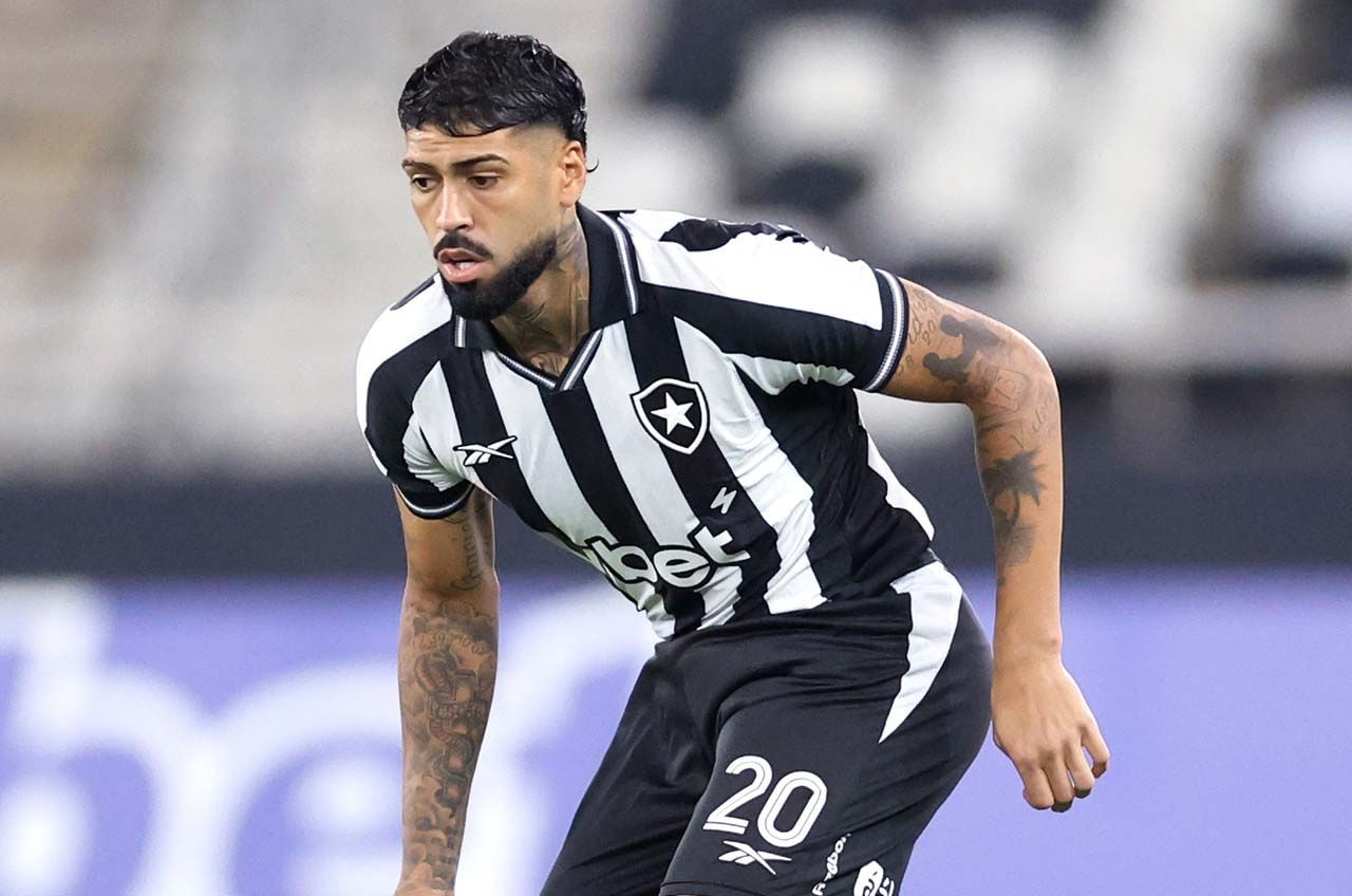 Imagem da noticia "Fica, Barboza": torcida pede permanência do zagueiro no Botafogo