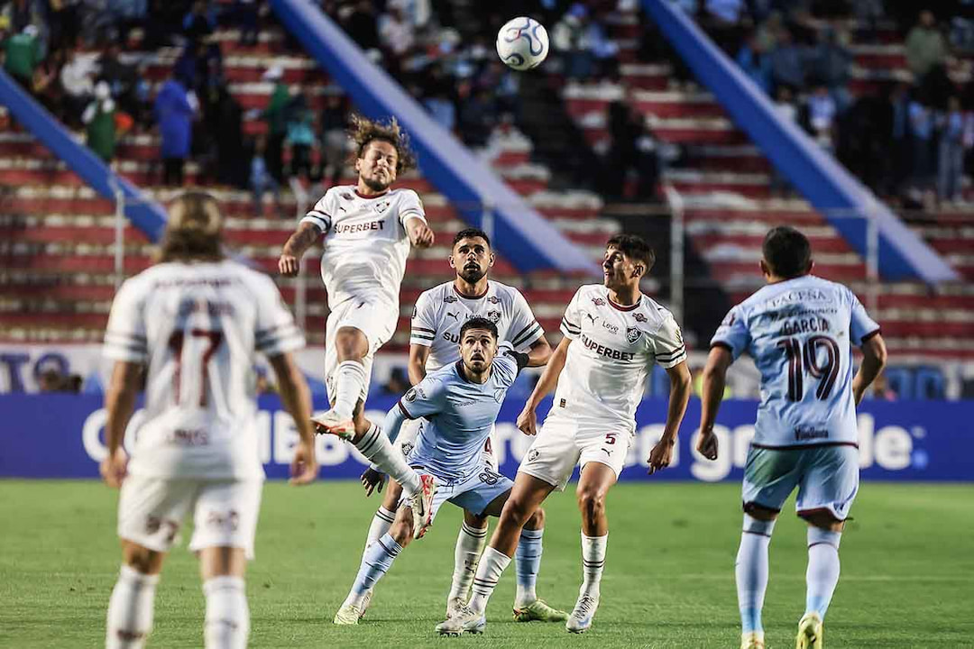 Em noite de recorde para Fábio, Fluminense perde em La Paz