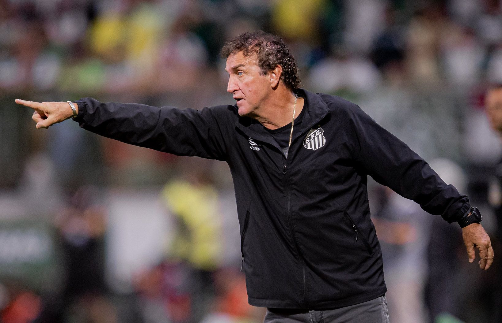Imagem da noticia Cuca elogia time do Santos sem Neymar e confirma o camisa 10 no Paraguai