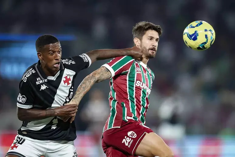 Imagem da noticia Bahia anuncia o retorno do atacante Everaldo, que estava no Fluminense