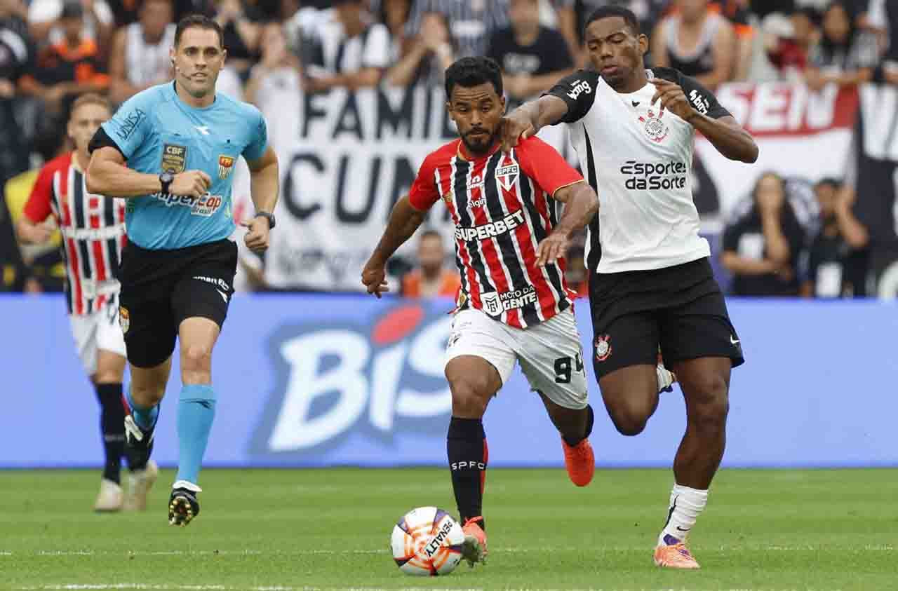 Imagem da noticia Danielzinho lamenta gol sofrido e cita postura do São Paulo no 2° tempo