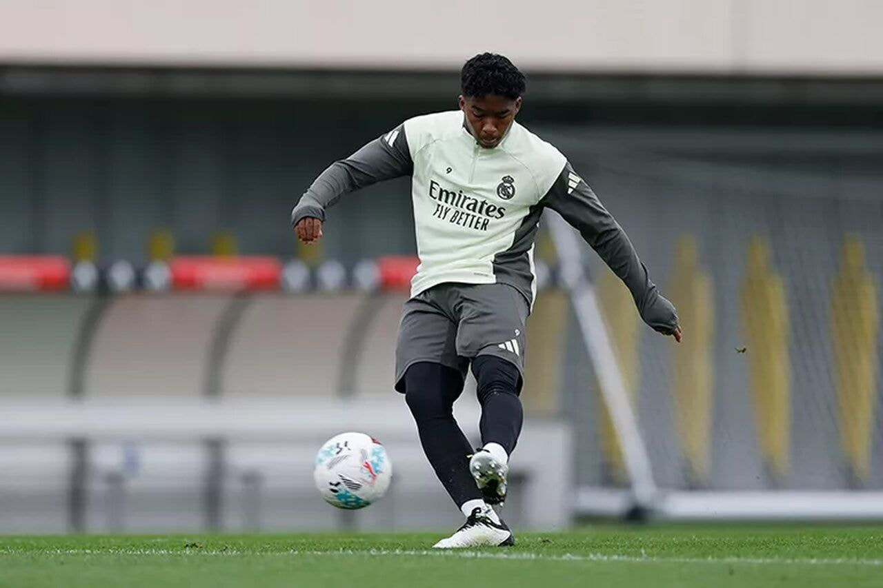 Imagem da noticia Técnico do Lyon sobre Endrick: “Jogador de qualidade é bem-vindo”