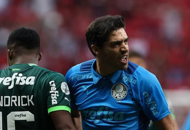 Imagem da noticia Palmeiras defende Abel Ferreira e critica Fenapaf: "Oportunista"