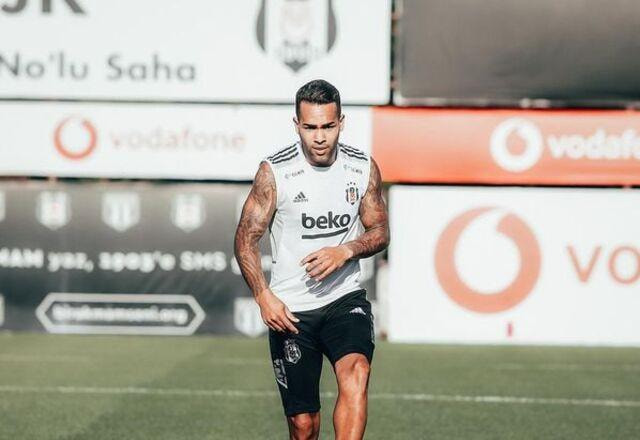 Imagem da noticia Alex Teixeira dá aval para fechar retorno ao Vasco