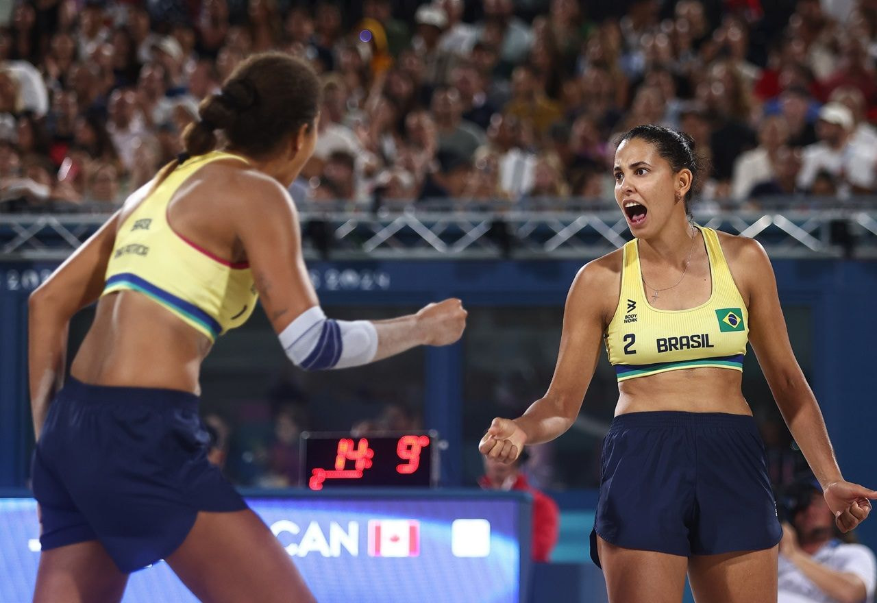 Imagem da noticia Ana Patrícia e Duda vencem dupla canadense e conquistam medalha de ouro no vôlei de praia