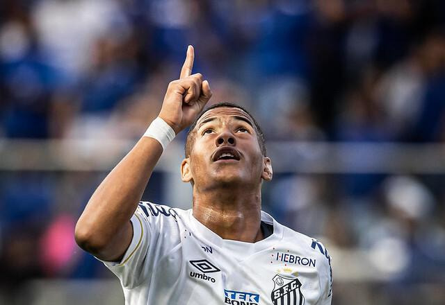 Imagem da noticia Venê Casagrande: Chelsea acerta contratação do atacante Ângelo
