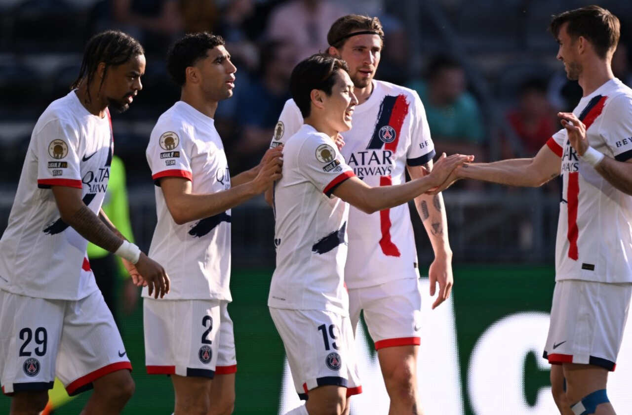 Imagem da noticia Beraldo marca, PSG vence e se aproxima do título francês