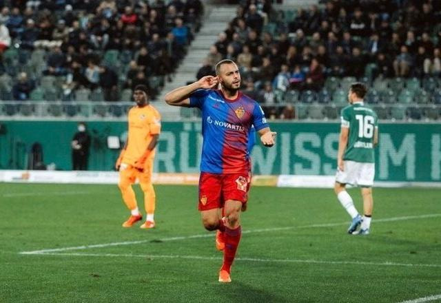 Em grande fase no Basel, Arthur Cabral é convocado pela seleção brasileira