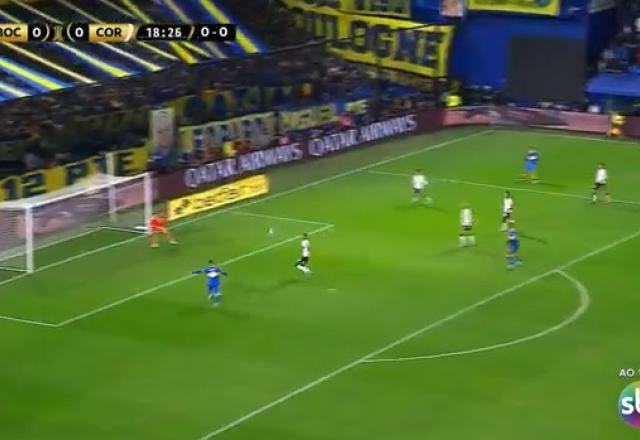 Imagem da noticia Isolou! Benedetto recebe livre na cara de Cássio e perde chance clara