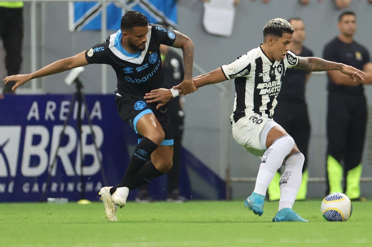 Imagem da noticia Brasileirão: CBF marca jogos atrasados do Botafogo