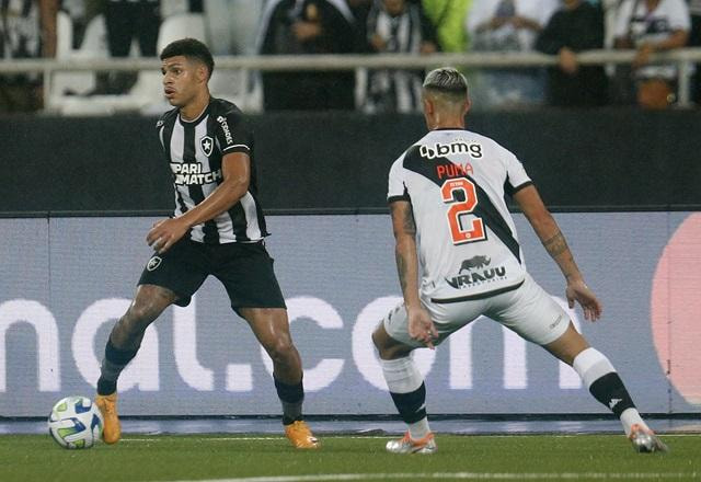 Imagem da noticia Vasco x Botafogo: onde assistir, escalações e desfalques