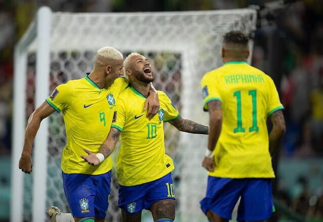 Imagem da noticia Faltam 3: Brasil atropela Coreia do Sul e encara Croácia nas quartas da Copa