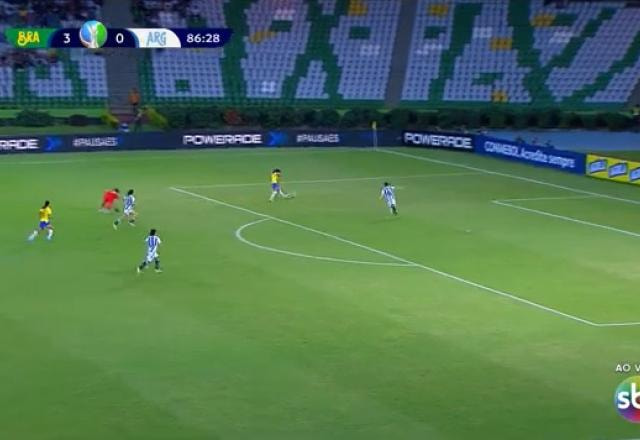 Imagem da noticia Virou goleada! Debinha recebe de Duda Sampaio e faz o quarto do Brasil