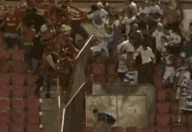 Imagem da noticia Jogo pela Série C do Brasileirão tem briga generalizada entre torcidas