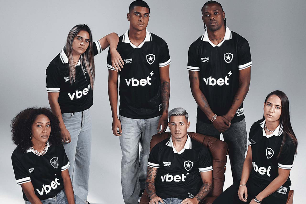 Imagem da noticia Botafogo divulga novo uniforme preto para sequência da temporada