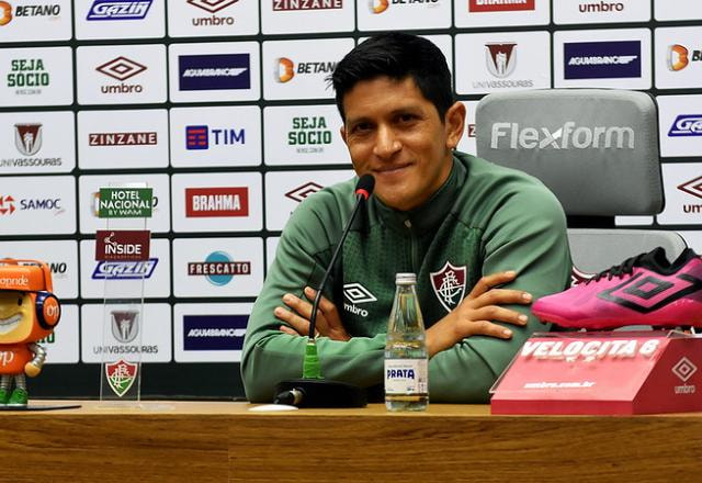 Imagem da noticia Artilheiro do Brasil, Cano festeja boa fase no Fluminense e sonha com Argentina