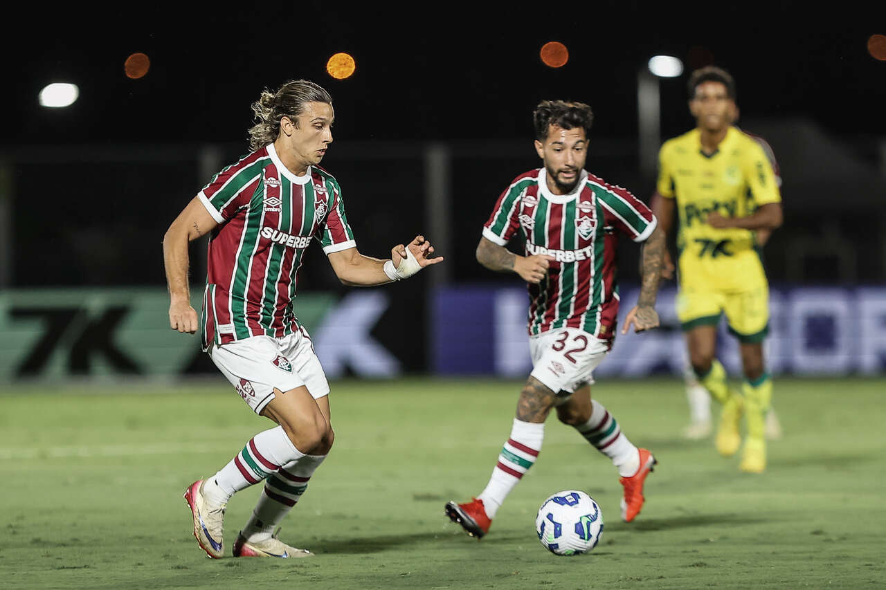 Imagem da noticia Canobbio critica decisão do VAR em revés do Fluminense: "Quando não precisa, decide interferir"