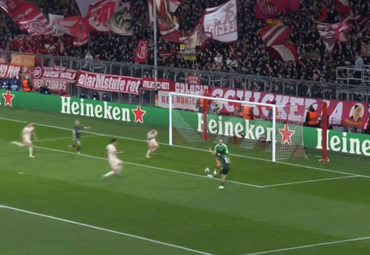 Celtic perde duas chances inacreditáveis contra o Bayern de Munique