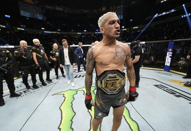 Imagem da noticia Charles do Bronx não bate peso e perde cinturão peso-leve do UFC