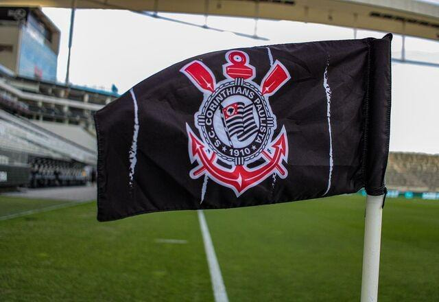 Imagem da noticia Corinthians interrompe exposição de empresa após atraso de pagamento
