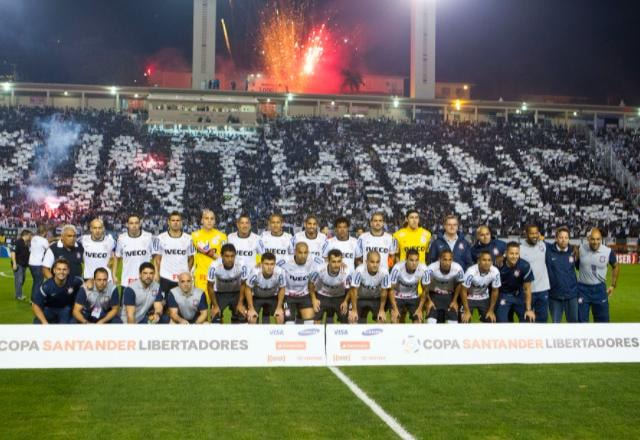 Imagem da noticia Corinthians inicia Libertadores com mais de meio time campeão